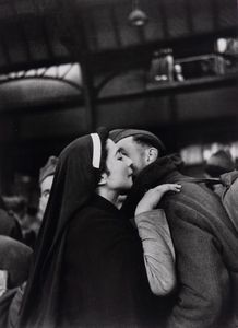 Willy Ronis : Les habits noirs de Willy Ronis  - Asta Fotografia - Associazione Nazionale - Case d'Asta italiane