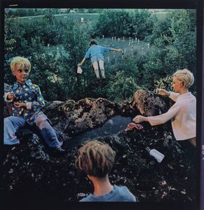 Bernard Faucon - L'enfant qui vole