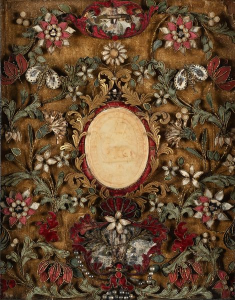 Agnus Dei in cera con cornice in legno ebanizzato, intagliato e dorato, XVIII/XIX secolo  - Asta Collezioni Private - Mobili, Oggetti d'Arte e Dipinti Antichi e del XIX Secolo - Associazione Nazionale - Case d'Asta italiane