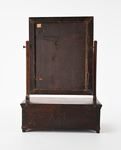 Psiche da tavolo con cassettino, fine del XIX secolo  - Asta Collezioni Private - Mobili, Oggetti d'Arte e Dipinti Antichi e del XIX Secolo - Associazione Nazionale - Case d'Asta italiane