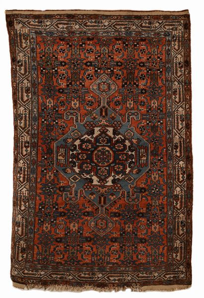 Tappeto Heriz, Persia, XX secolo  - Asta Collezioni Private - Mobili, Oggetti d'Arte e Dipinti Antichi e del XIX Secolo - Associazione Nazionale - Case d'Asta italiane