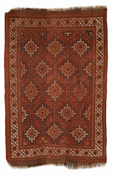 Tappeto Turkomen Ersari, Asia Centrale, Fine XIX - Inizio XX secolo  - Asta Collezioni Private - Mobili, Oggetti d'Arte e Dipinti Antichi e del XIX Secolo - Associazione Nazionale - Case d'Asta italiane