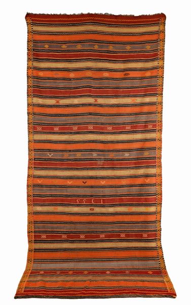 Tappeto Kilim Nomade, Nord Africa, XX secolo  - Asta Collezioni Private - Mobili, Oggetti d'Arte e Dipinti Antichi e del XIX Secolo - Associazione Nazionale - Case d'Asta italiane