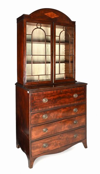 Book-case in mogano, Stati Uniti, XVIII secolo  - Asta Collezioni Private - Mobili, Oggetti d'Arte e Dipinti Antichi e del XIX Secolo - Associazione Nazionale - Case d'Asta italiane