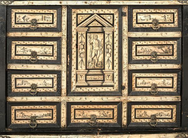 Stipo in legno ebanizzato con placche in osso pirografato, Germania, XVII secolo  - Asta Collezioni Private - Mobili, Oggetti d'Arte e Dipinti Antichi e del XIX Secolo - Associazione Nazionale - Case d'Asta italiane