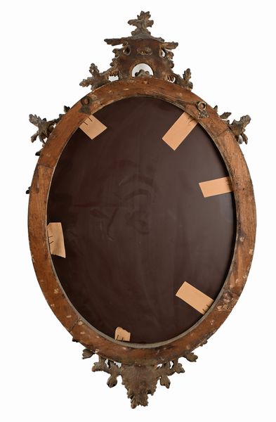 Specchiera ovale in legno dorato, Napoli XVIII secolo  - Asta Collezioni Private - Mobili, Oggetti d'Arte e Dipinti Antichi e del XIX Secolo - Associazione Nazionale - Case d'Asta italiane