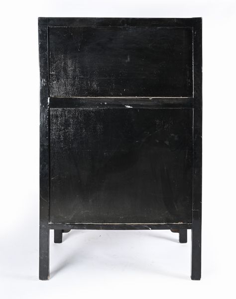 Mobile contenitore in legno ebanizzato, Cina, XX secolo  - Asta Collezioni Private - Mobili, Oggetti d'Arte e Dipinti Antichi e del XIX Secolo - Associazione Nazionale - Case d'Asta italiane