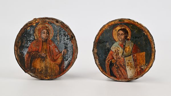 Due antiche icone ortodosse di forma circolare  - Asta Collezioni Private - Mobili, Oggetti d'Arte e Dipinti Antichi e del XIX Secolo - Associazione Nazionale - Case d'Asta italiane