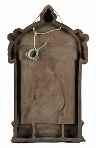 Madonna col Bambino, nei modi di Antonio Rossellino, Toscana, fine XIX/inizi XX secolo  - Asta Collezioni Private - Mobili, Oggetti d'Arte e Dipinti Antichi e del XIX Secolo - Associazione Nazionale - Case d'Asta italiane