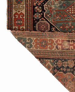 Piccola corsia caucasica Karabagh, fine XIX/inizio XX secolo  - Asta Collezioni Private - Mobili, Oggetti d'Arte e Dipinti Antichi e del XIX Secolo - Associazione Nazionale - Case d'Asta italiane