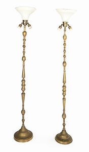 Coppia di torciere in ottone, Turchia/Africa settentrionale, XIX secolo  - Asta Collezioni Private - Mobili, Oggetti d'Arte e Dipinti Antichi e del XIX Secolo - Associazione Nazionale - Case d'Asta italiane