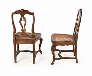 Coppia di sedie da camino in mogano, Veneto, XVIII secolo  - Asta Collezioni Private - Mobili, Oggetti d'Arte e Dipinti Antichi e del XIX Secolo - Associazione Nazionale - Case d'Asta italiane