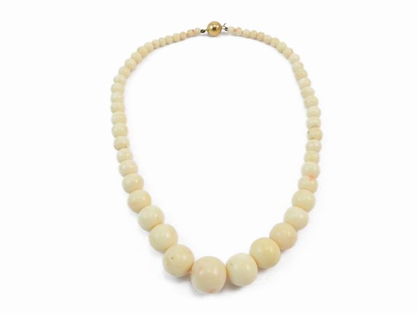 Collana in corallo bianco degrad  - Asta I gioielli di Rosa Segreto Annigoni - Associazione Nazionale - Case d'Asta italiane