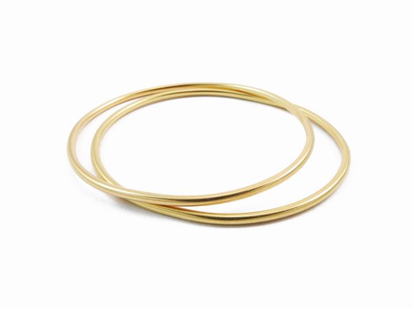Due bracciali a cerchio in oro giallo  - Asta I gioielli di Rosa Segreto Annigoni - Associazione Nazionale - Case d'Asta italiane