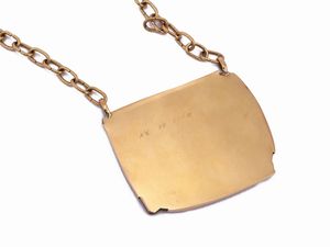 Pietro Annigoni : Placchetta a bassorilievo in bronzo, montata in oro giallo, 1973  - Asta I gioielli di Rosa Segreto Annigoni - Associazione Nazionale - Case d'Asta italiane