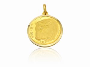 Pietro Annigoni - Medaglia pendente in oro giallo con segno zodiacale del Toro, Anni Settanta