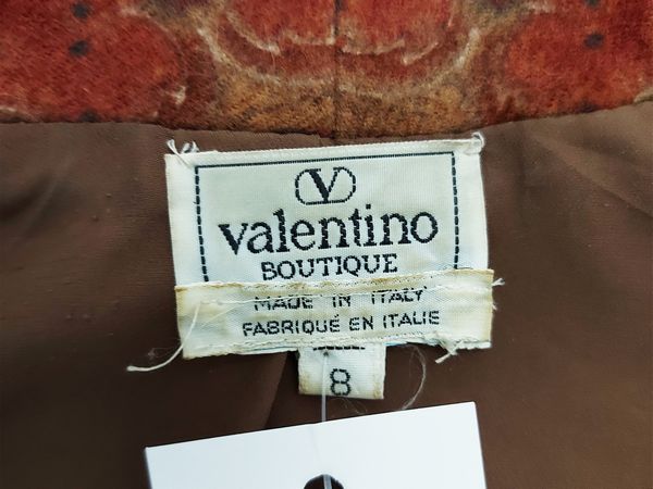 Valentino - Completo tre pezzi in lana fantasia nei toni del marrone  - Asta Vintagemania - Associazione Nazionale - Case d'Asta italiane