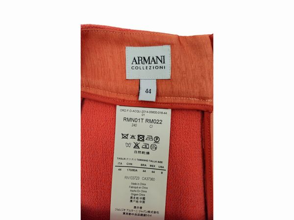 Armani Collezioni - Gonna in lana color corallo  - Asta Vintagemania - Associazione Nazionale - Case d'Asta italiane