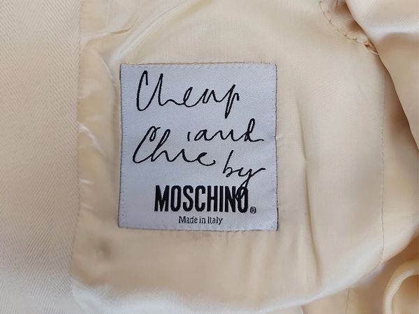 Moschino Cheap And Chic - Tailleur pantaloni in lana color panna spigato  - Asta Vintagemania - Associazione Nazionale - Case d'Asta italiane