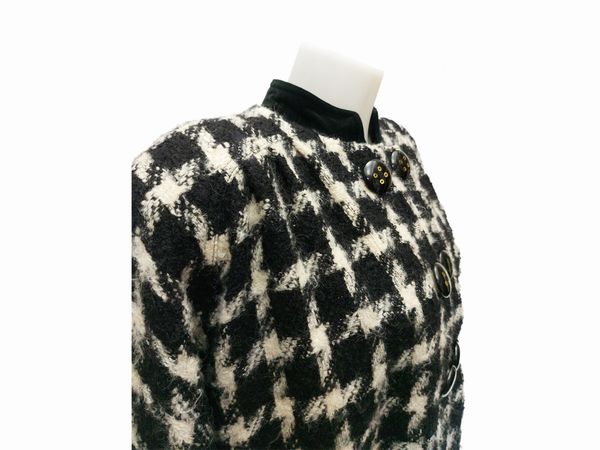 Valentino - Cappotto in lana boucl pied de poule bianco e nero  - Asta Vintagemania - Associazione Nazionale - Case d'Asta italiane