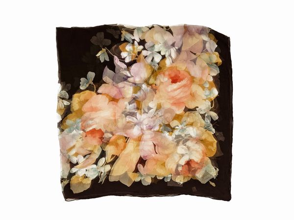 Gucci - Grande foulard in chiffon di seta  - Asta Vintagemania - Associazione Nazionale - Case d'Asta italiane