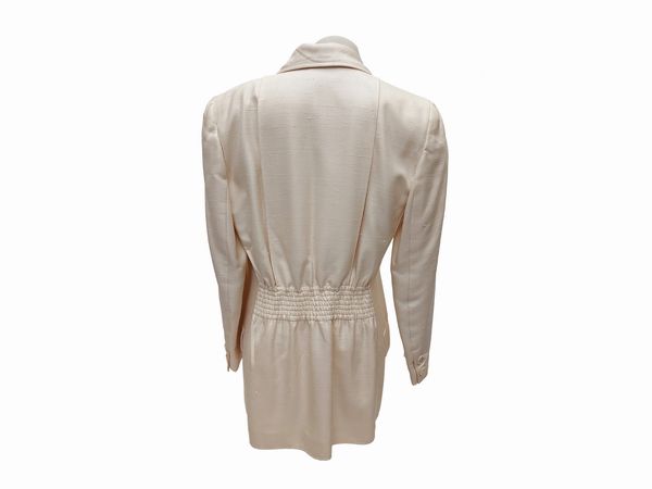 Tailleur tre pezzi in lino beige, Valentino  - Asta Vintagemania - Associazione Nazionale - Case d'Asta italiane