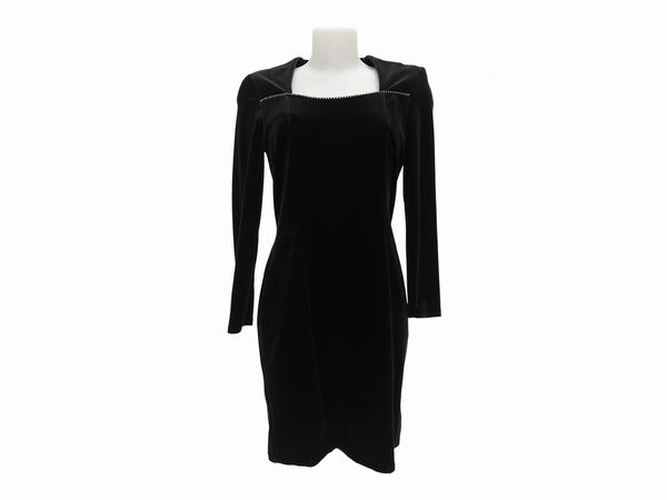 Abito in velluto nero, Mari Philippe  - Asta Vintagemania - Associazione Nazionale - Case d'Asta italiane