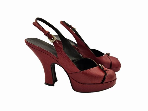 Prada - Sandali con plateau in pelle rosso scuro  - Asta Vintagemania - Associazione Nazionale - Case d'Asta italiane