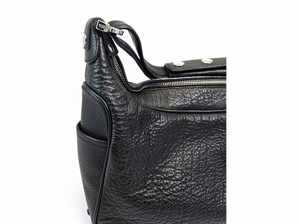 Tod's - Borsa a spalla in pelle nera  - Asta Vintagemania - Associazione Nazionale - Case d'Asta italiane