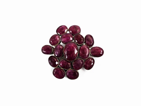 Spilla in argento 925 e grande anello con radici di rubino  - Asta Vintagemania - Associazione Nazionale - Case d'Asta italiane