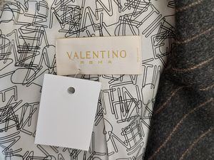 Valentino - Tailleur tre pezzi in lana gessato  - Asta Vintagemania - Associazione Nazionale - Case d'Asta italiane