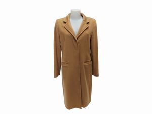 Max Mara, Cappotto in lana cammello  - Asta Vintagemania - Associazione Nazionale - Case d'Asta italiane