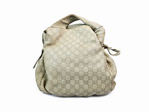 Gucci - Borsa a spalla GG Hysteria in pelle color riso  - Asta Vintagemania - Associazione Nazionale - Case d'Asta italiane