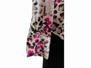 Salvatore Ferragamo - Camicia in raso di seta animalier  - Asta Vintagemania - Associazione Nazionale - Case d'Asta italiane