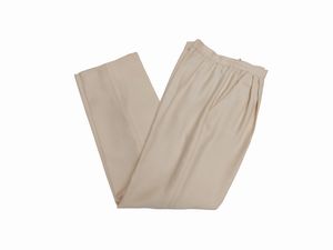 Tailleur tre pezzi in lino beige, Valentino  - Asta Vintagemania - Associazione Nazionale - Case d'Asta italiane