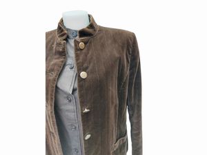 Valentino - Giaccia trapuntata in velluto marrone  - Asta Vintagemania - Associazione Nazionale - Case d'Asta italiane