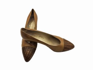 Chanel - Decollet in pelle cognac  - Asta Vintagemania - Associazione Nazionale - Case d'Asta italiane