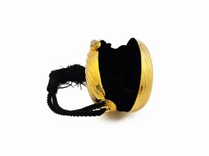 Clutch ovale in metallo golden tone  - Asta Vintagemania - Associazione Nazionale - Case d'Asta italiane