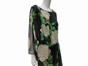 Abito sartoriale da sera lungo in chiffon di seta nero con motivo di rose  - Asta Vintagemania - Associazione Nazionale - Case d'Asta italiane