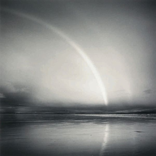 MICHAEL KENNA : Rainbows for William, Pendine Sands, Wales  - Asta Photographs from important european collections - Associazione Nazionale - Case d'Asta italiane