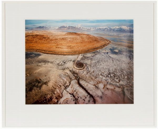 Gianfranco Gorgoni : Robert Smithson Spiral Jetty  - Asta Photographs from important european collections - Associazione Nazionale - Case d'Asta italiane