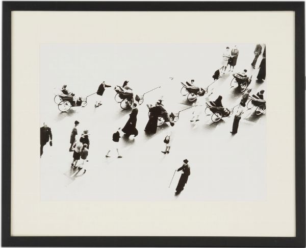 Mario Giacomelli : Lourdes  - Asta Photographs from important european collections - Associazione Nazionale - Case d'Asta italiane