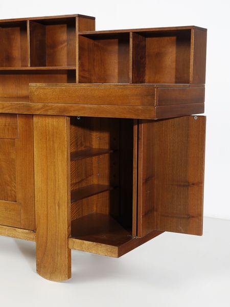 COPPOLA SILVIO (1920 - 1986) : Credenza con alzata mod. 602 per Bernini, Ceriano Laghetto  - Asta Asta 516 | DESIGN E ARTI DECORATIVE DEL NOVECENTO Online - Associazione Nazionale - Case d'Asta italiane