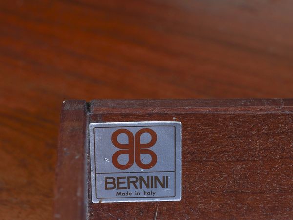 COPPOLA SILVIO (1920 - 1986) : Credenza con alzata mod. 602 per Bernini, Ceriano Laghetto  - Asta Asta 516 | DESIGN E ARTI DECORATIVE DEL NOVECENTO Online - Associazione Nazionale - Case d'Asta italiane