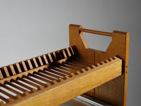 RIVADOSSI GIUSEPPE (n. 1935) : Scolapiatti per Officina Rivadossi, Nave  - Asta Asta 516 | DESIGN E ARTI DECORATIVE DEL NOVECENTO Online - Associazione Nazionale - Case d'Asta italiane