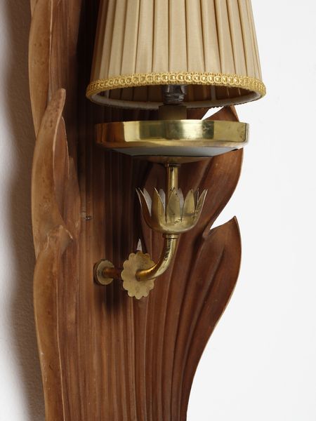 CHIESA PIETRO (1892 - 1948) : attribuito. Lampada da parete a due luci probabile esecuzione Fontana Arte, Milano  - Asta Asta 516 | DESIGN E ARTI DECORATIVE DEL NOVECENTO Online - Associazione Nazionale - Case d'Asta italiane