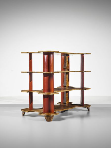 VALCONI GILDO : attribuito. Grande mobile espositore da centro probabile esecuzione mobilificio Fantoni, Gemona  - Asta Asta 516 | DESIGN E ARTI DECORATIVE DEL NOVECENTO Online - Associazione Nazionale - Case d'Asta italiane