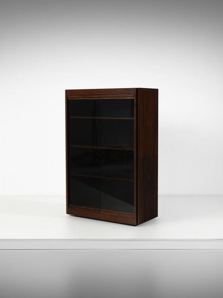 MANGIAROTTI ANGELO (1921 - 2012) : Mobile vetrina della serie D4 per Molteni, Giussano  - Asta Asta 516 | DESIGN E ARTI DECORATIVE DEL NOVECENTO Online - Associazione Nazionale - Case d'Asta italiane