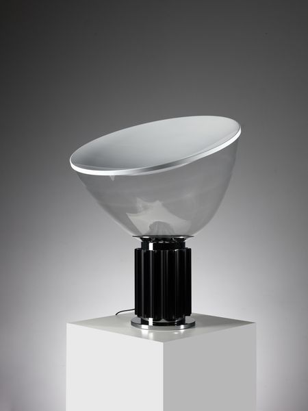 CASTIGLIONI ACHILLE (1918-2002) & PIER GIACOMO (1913-1968) : Lampada da tavolo mod. Taccia per Flos, Milano  - Asta Asta 516 | DESIGN E ARTI DECORATIVE DEL NOVECENTO Online - Associazione Nazionale - Case d'Asta italiane
