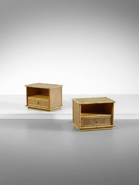 DAL VERA ANTONIO & FIGLI : Coppia di comodini con vano sotto piano e cassetto, Conegliano Veneto  - Asta Asta 516 | DESIGN E ARTI DECORATIVE DEL NOVECENTO Online - Associazione Nazionale - Case d'Asta italiane